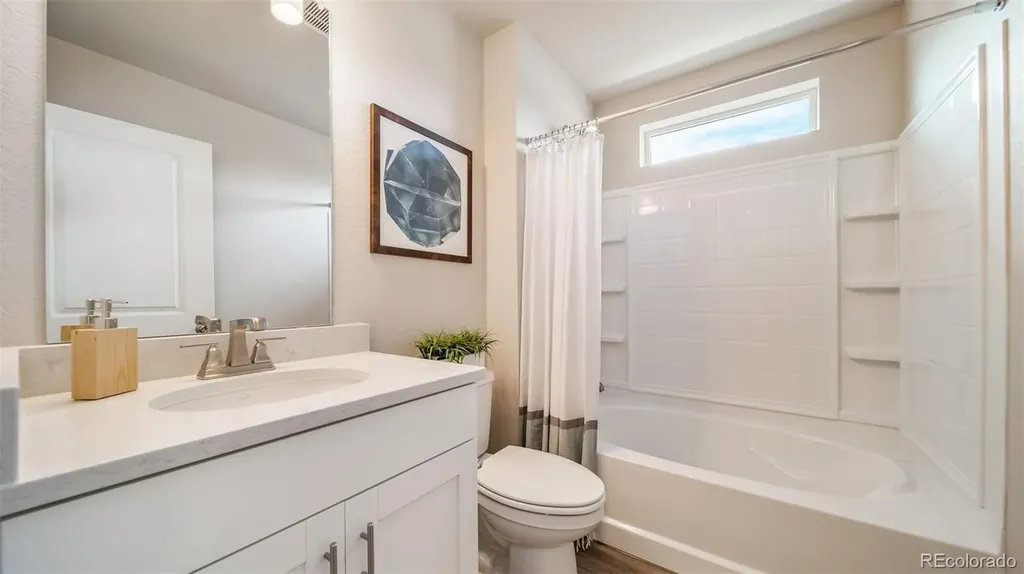 21852 E 46th Place Aurora CO 80019