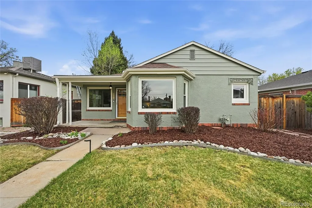 2010 S Saint Paul Street Denver CO 80210