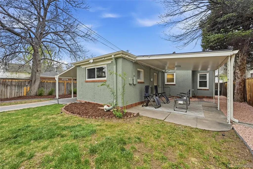 2010 S Saint Paul Street Denver CO 80210