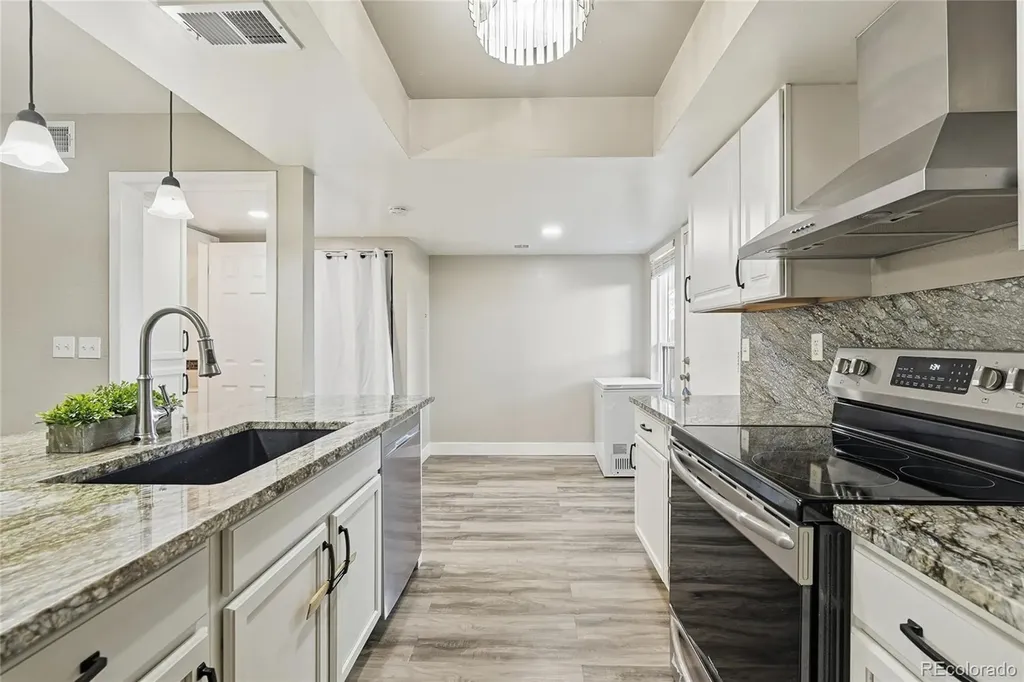 3550 S Harlan Street Denver CO 80235