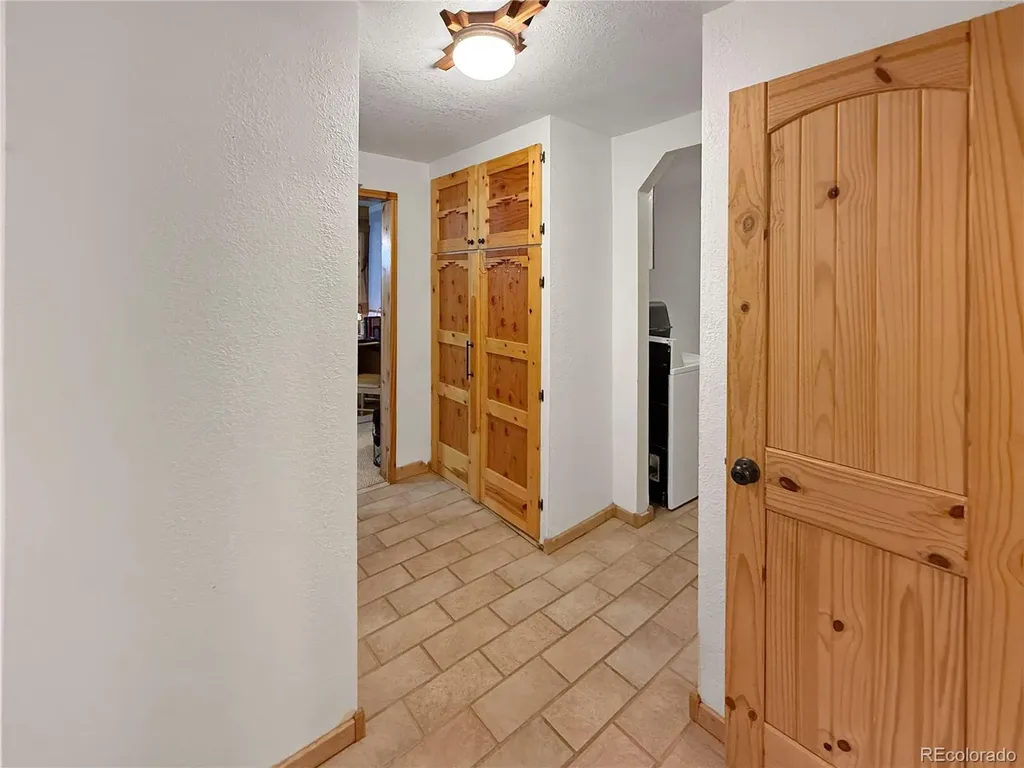 1327 Colorado Street Limon CO 80828