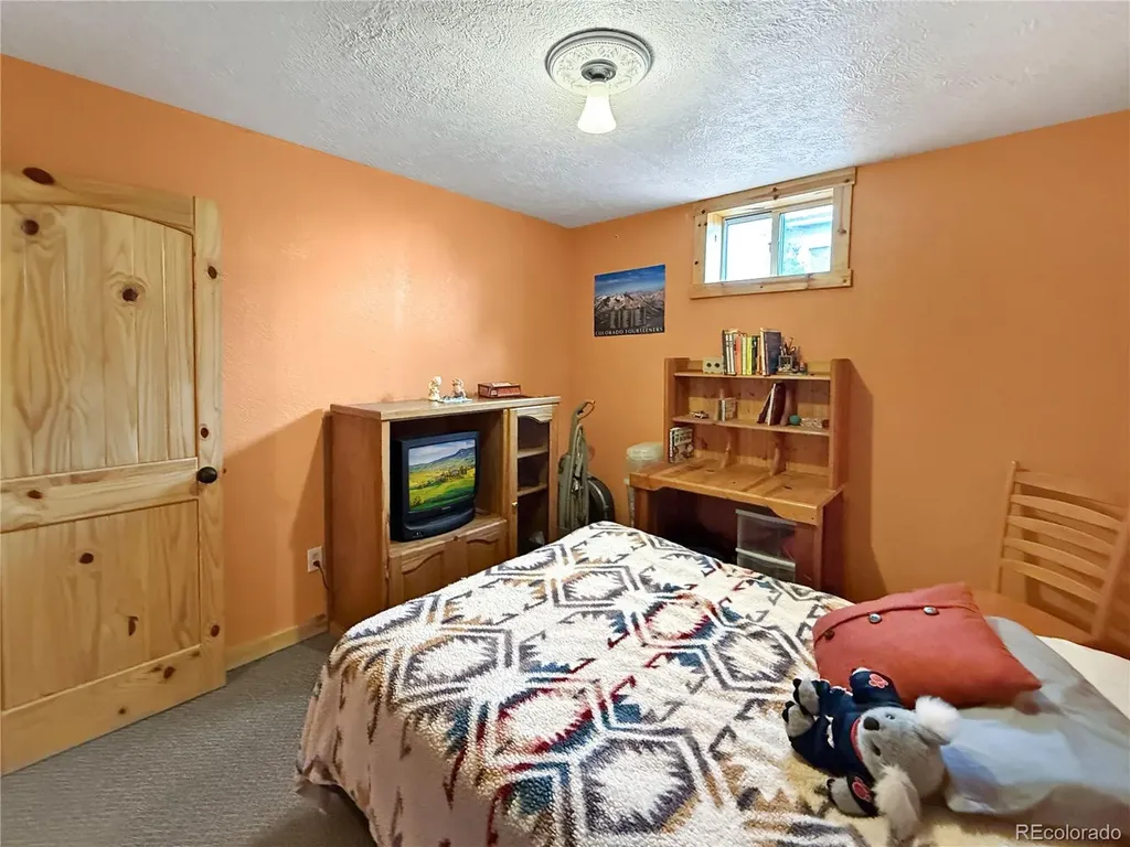 1327 Colorado Street Limon CO 80828