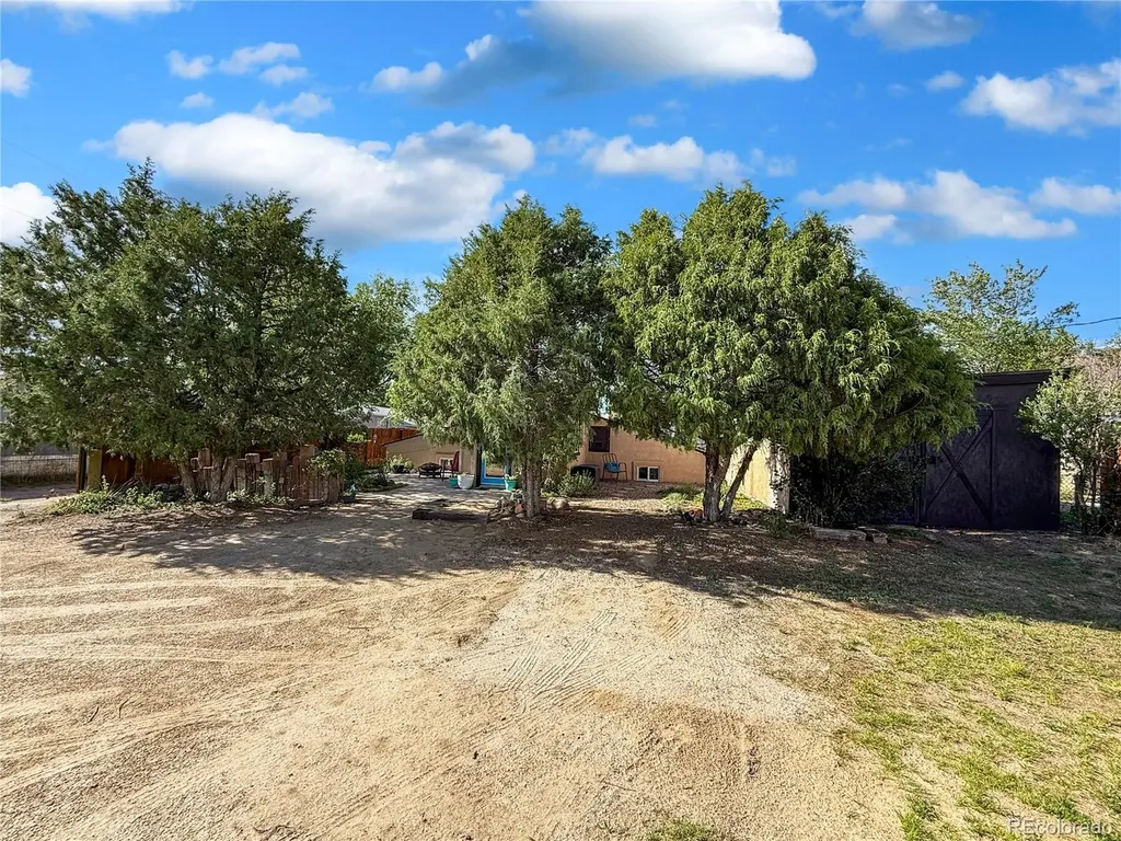 1327 Colorado Street Limon CO 80828