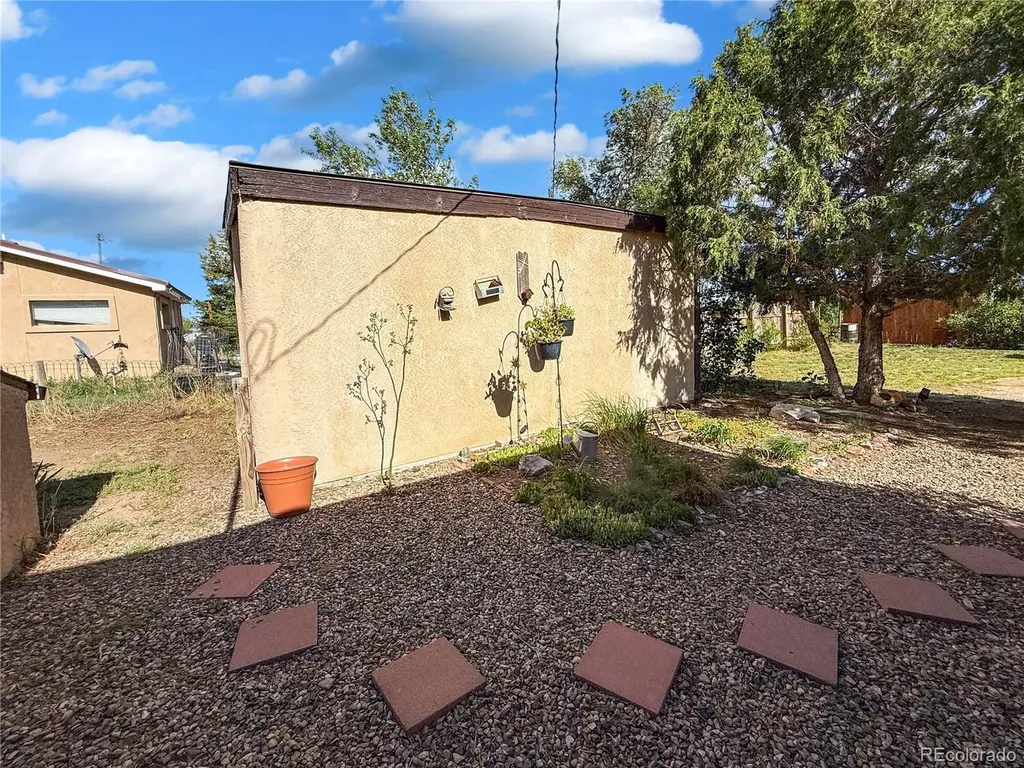 1327 Colorado Street Limon CO 80828