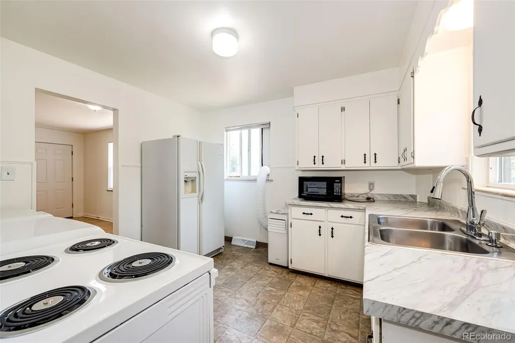 110 W Princeton Avenue Englewood CO 80110