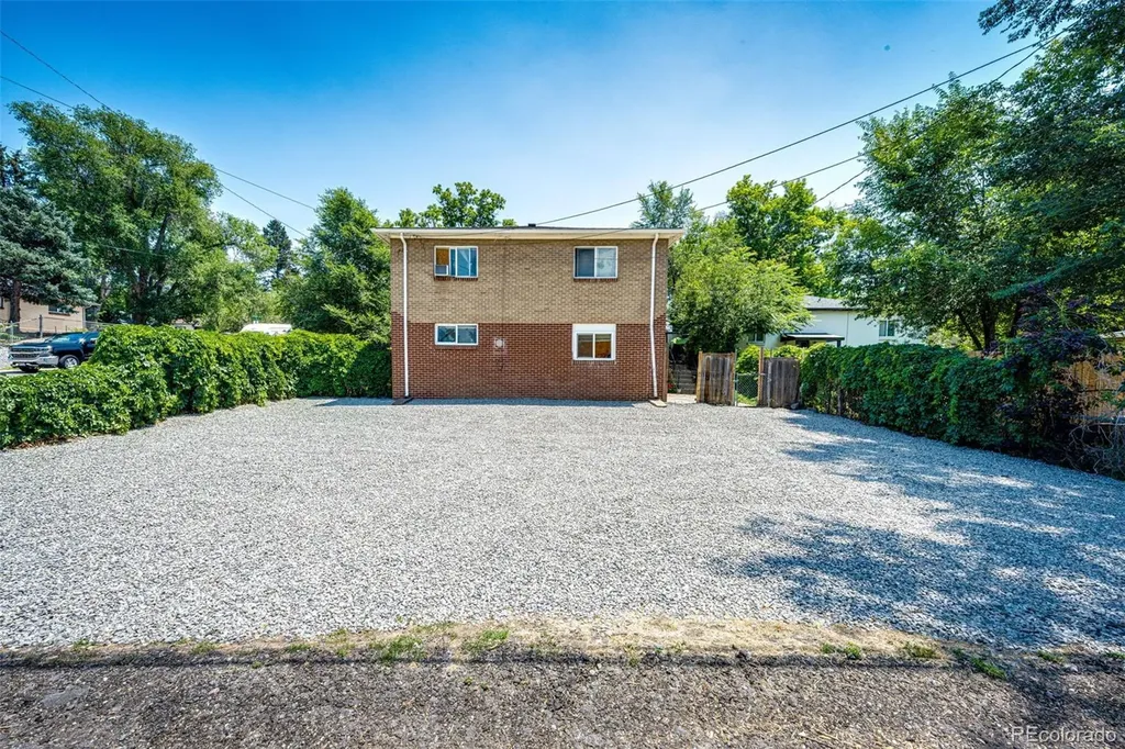 110 W Princeton Avenue Englewood CO 80110
