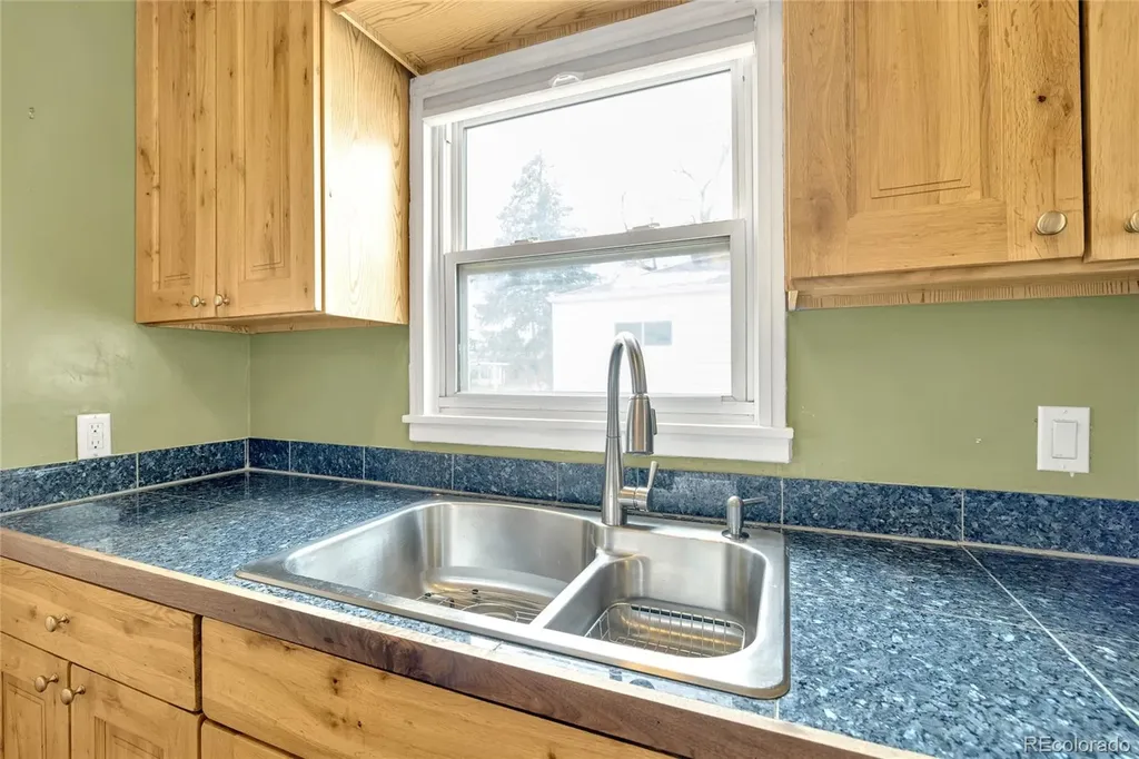 4410 Raritan Street Denver CO 80211