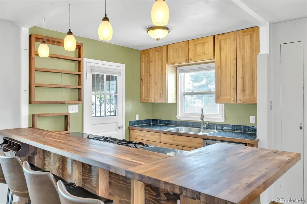 4410 Raritan Street Denver CO 80211