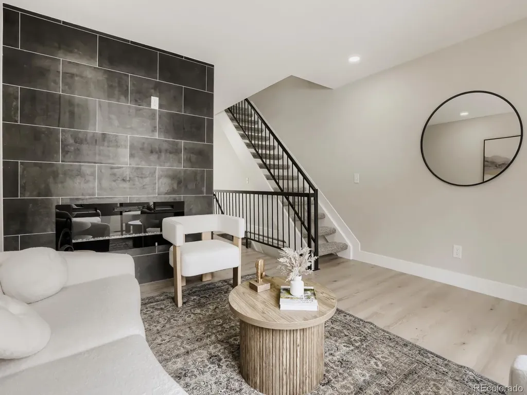 17694 E Loyola Drive Aurora CO 80013