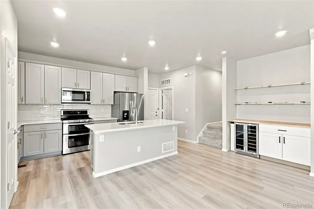 18292 E Kansas Place Aurora CO 80017