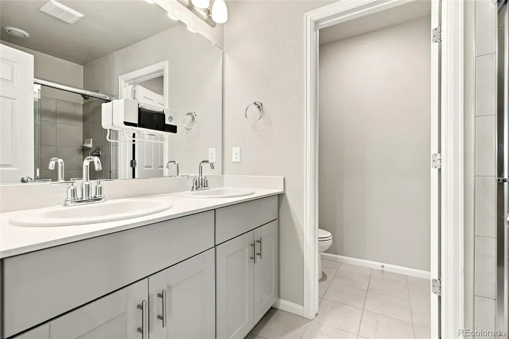 18292 E Kansas Place Aurora CO 80017