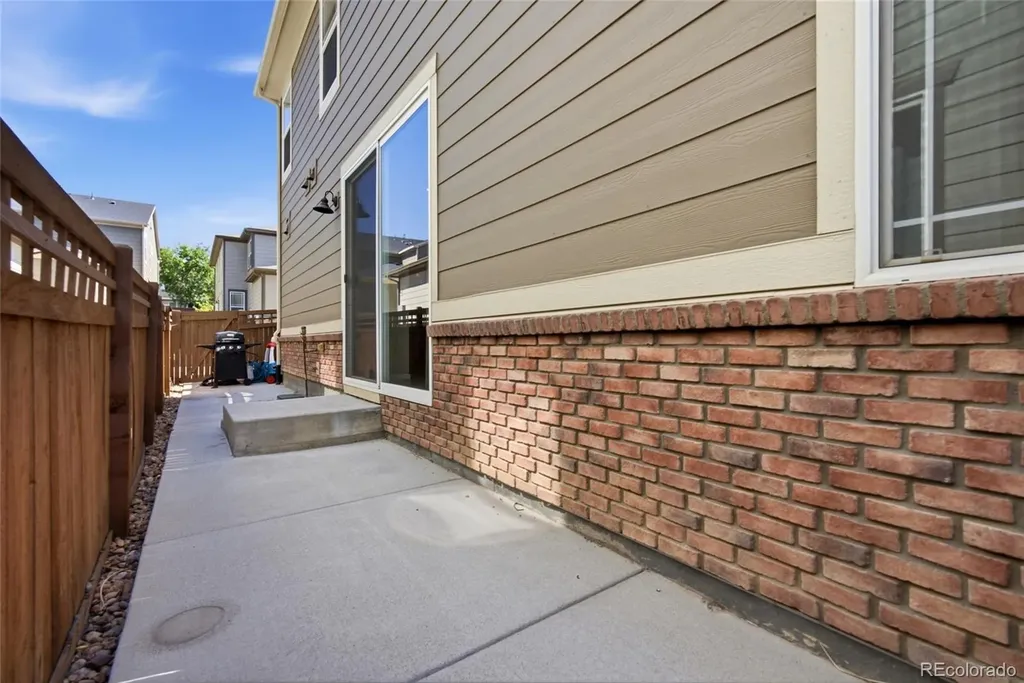 18292 E Kansas Place Aurora CO 80017