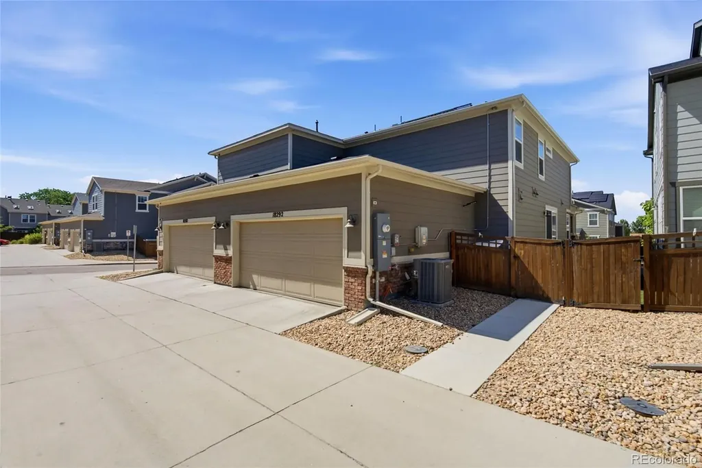 18292 E Kansas Place Aurora CO 80017