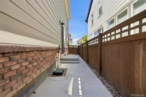 18292 E Kansas Place Aurora CO 80017