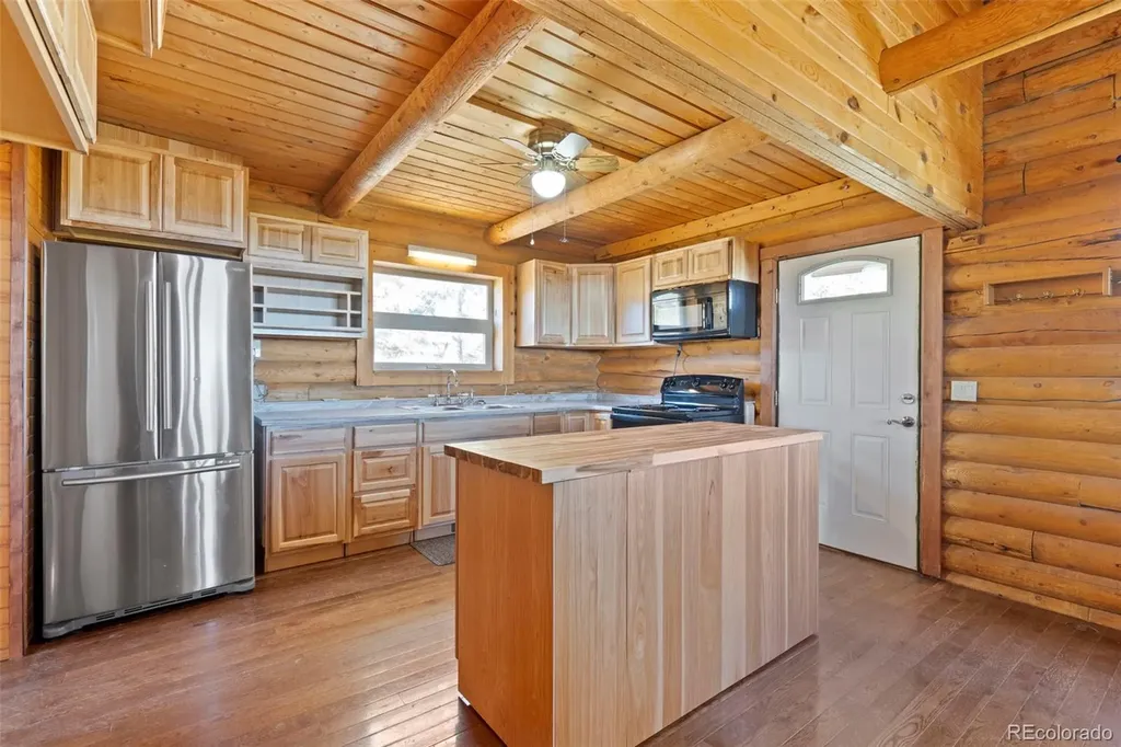 487 Laplata Drive Livermore CO 80536