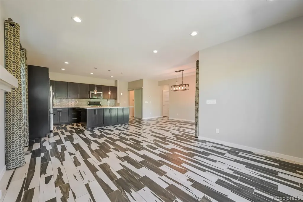 10889 Touchstone Loop Parker CO 80134