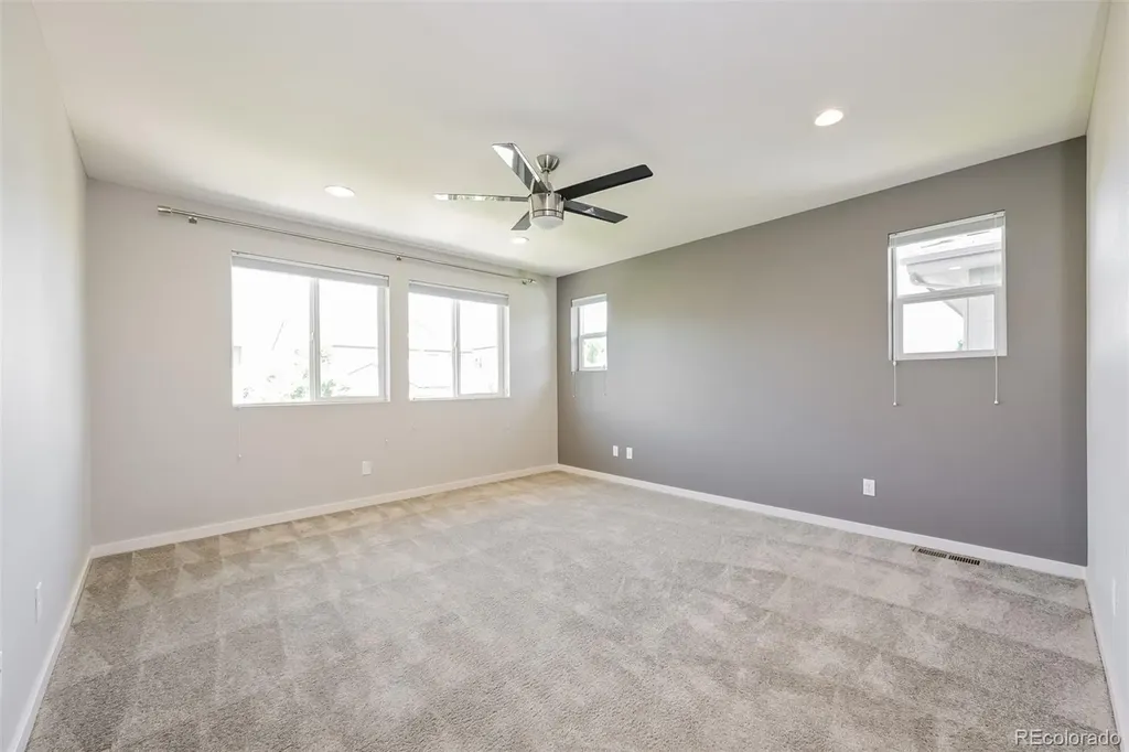 10889 Touchstone Loop Parker CO 80134
