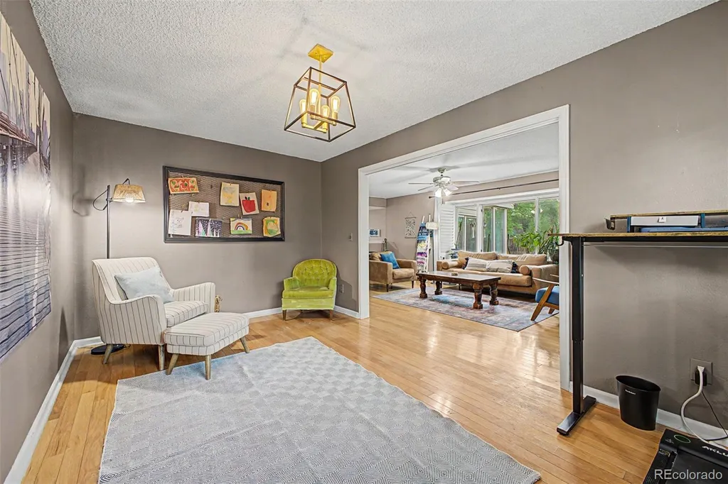 320 Oswego Court Aurora CO 80010