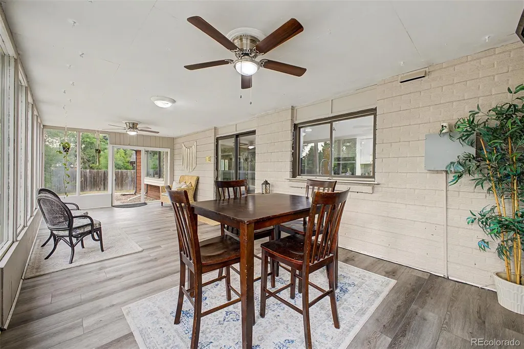 320 Oswego Court Aurora CO 80010