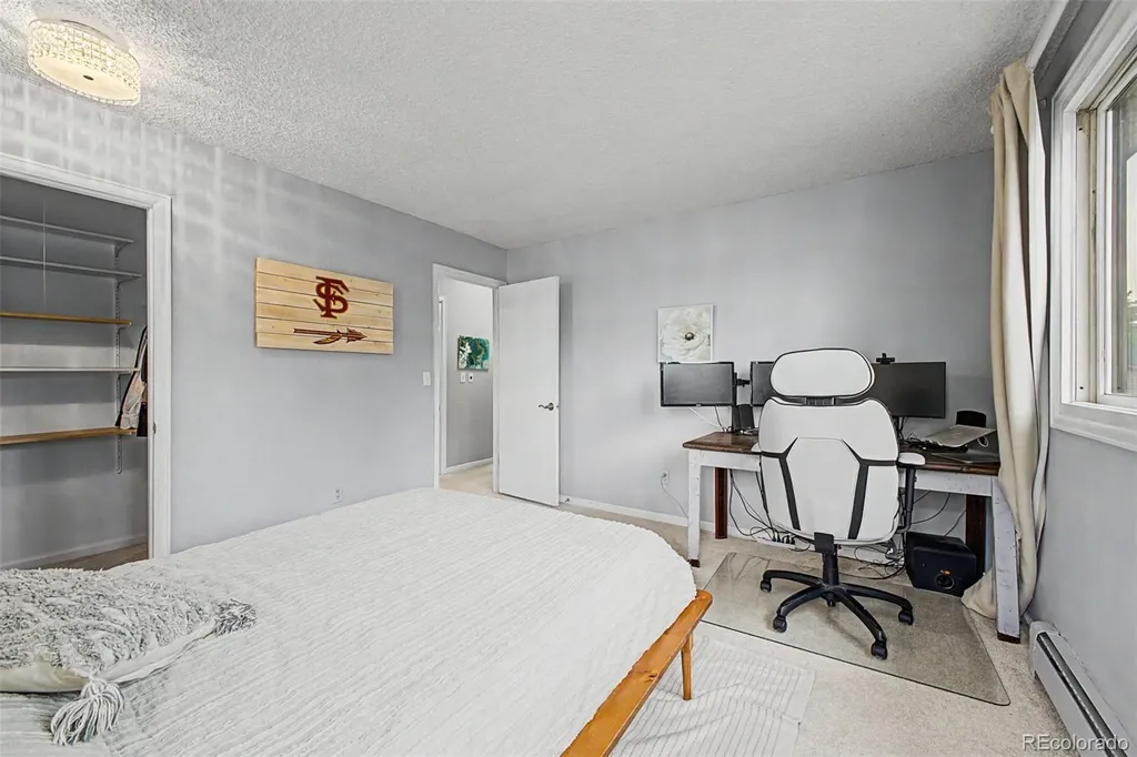 320 Oswego Court Aurora CO 80010