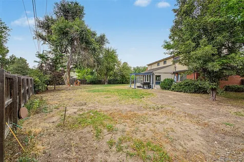 320 Oswego Court Aurora CO 80010