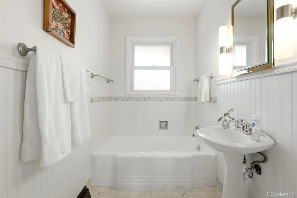 1350 Grant Street Longmont CO 80501
