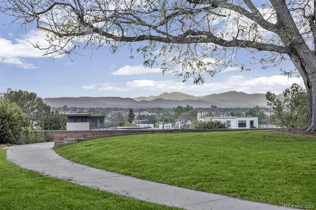 2611-2615 S Logan Street Denver CO 80210