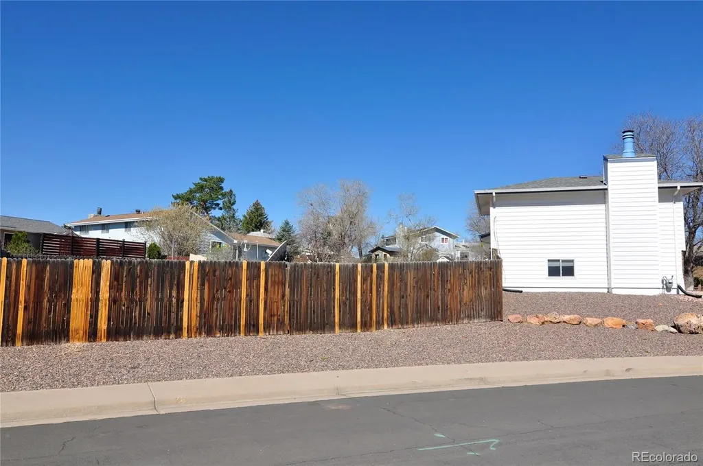 1109 Lilac Street Broomfield CO 80020
