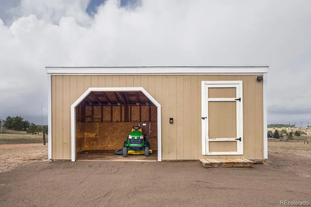 10755 Arrowgrass Loop Peyton CO 80831