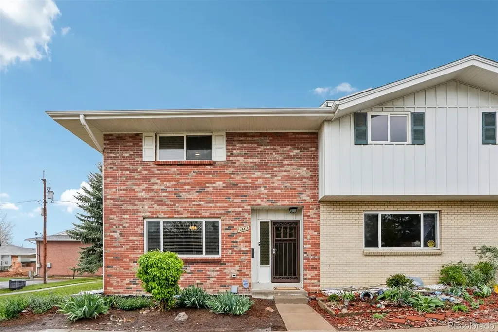9183 E Oxford Drive Denver CO 80237