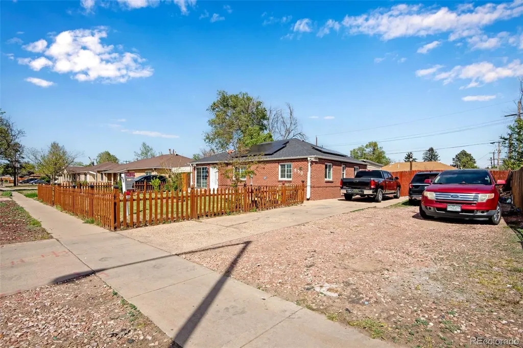 850 Peoria Street Aurora CO 80011