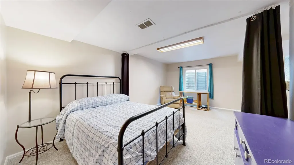 2161 E Phillips Lane Littleton CO 80122