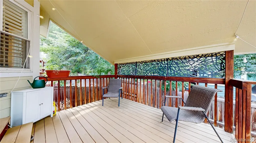 2161 E Phillips Lane Littleton CO 80122