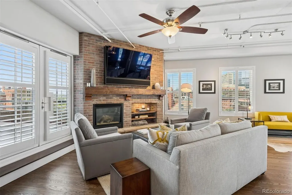 1499 Blake Street Denver CO 80202