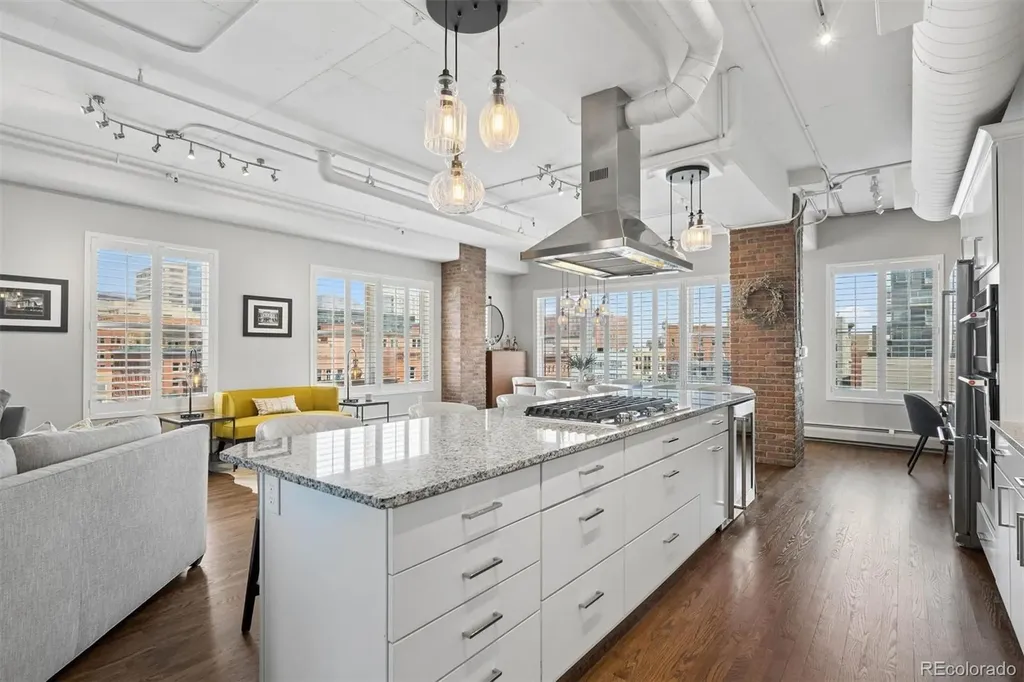 1499 Blake Street Denver CO 80202