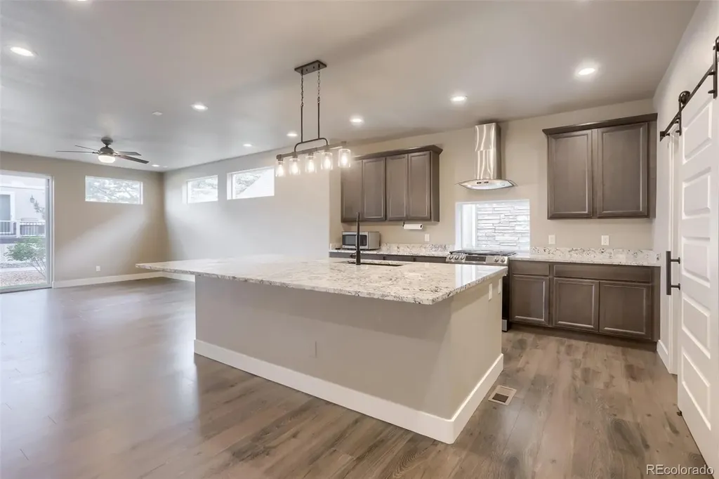 160 Chapel Hill Circle Brighton CO 80601