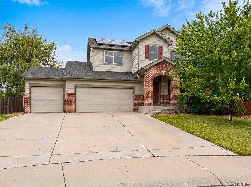 8585 Raspberry Drive Longmont CO 80504