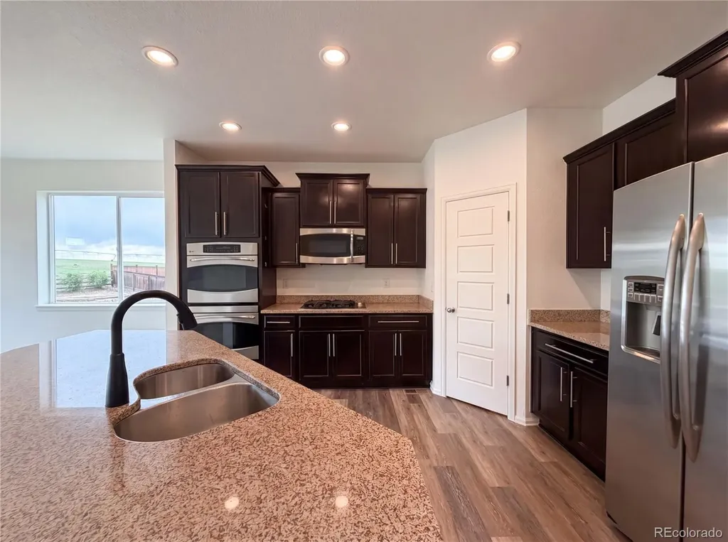 8585 Raspberry Drive Longmont CO 80504