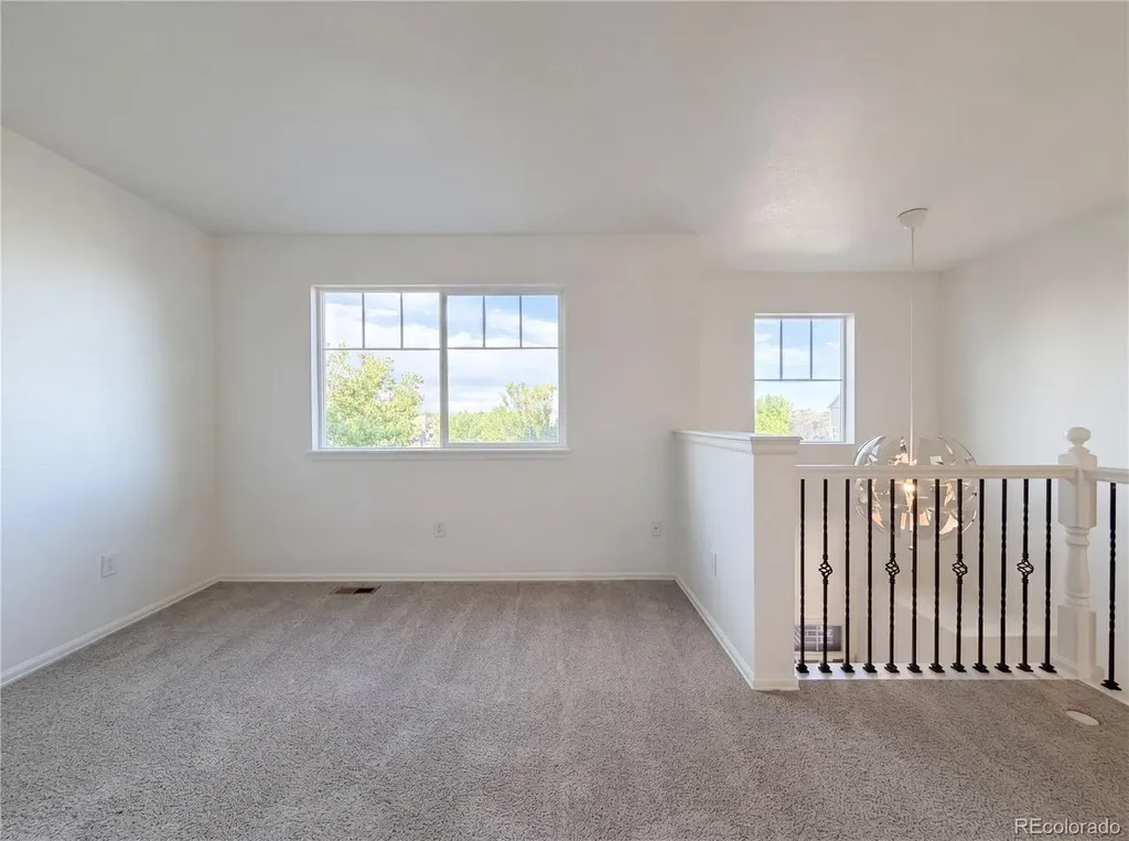 8585 Raspberry Drive Longmont CO 80504