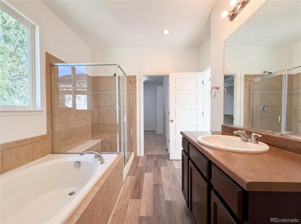 8585 Raspberry Drive Longmont CO 80504