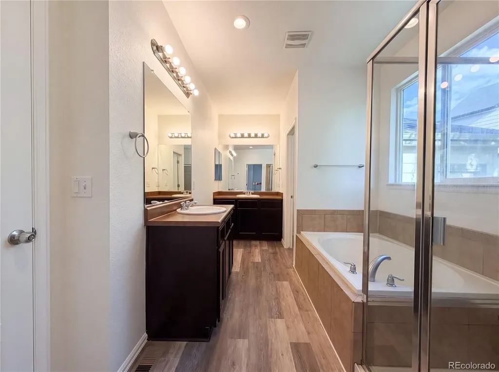8585 Raspberry Drive Longmont CO 80504