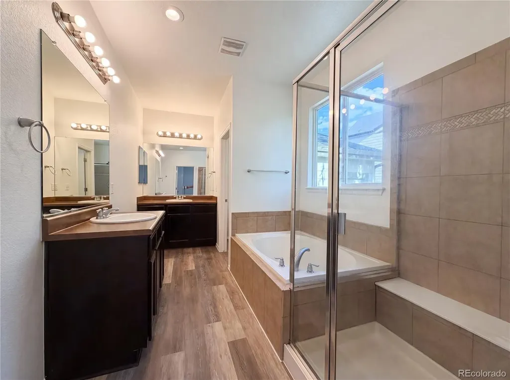 8585 Raspberry Drive Longmont CO 80504