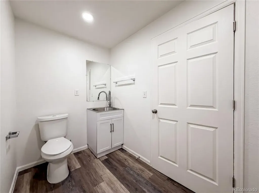 8585 Raspberry Drive Longmont CO 80504
