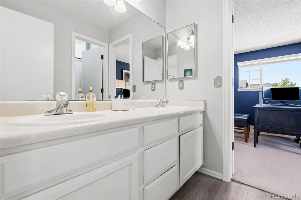 9205 Madras Court Highlands Ranch CO 80130