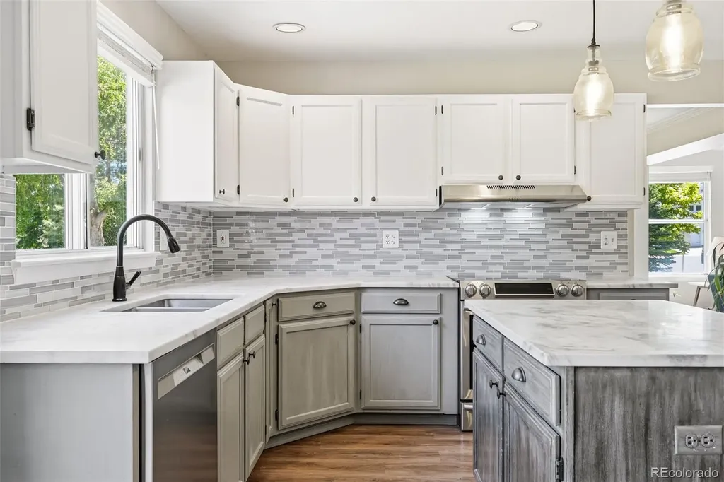 9205 Madras Court Highlands Ranch CO 80130