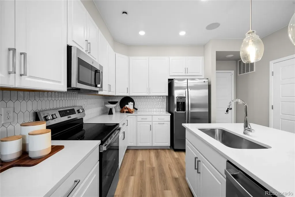 17142 W 91st Lane Arvada CO 80007
