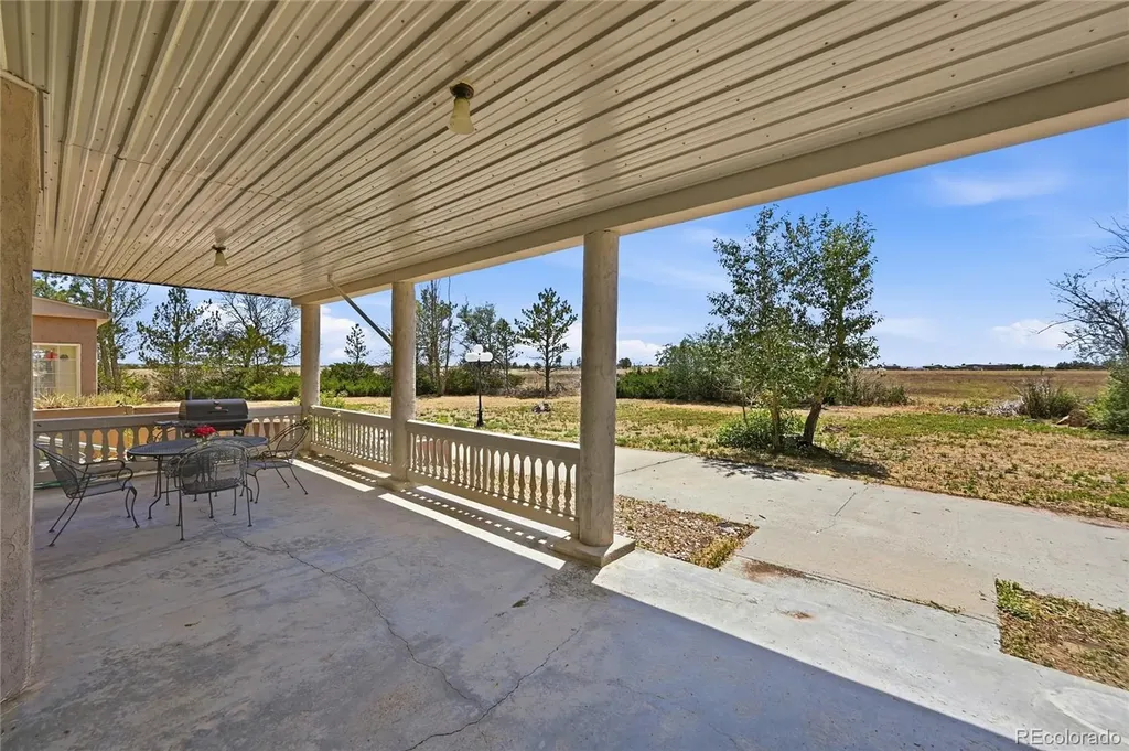 49990 E 64th Avenue Bennett CO 80102