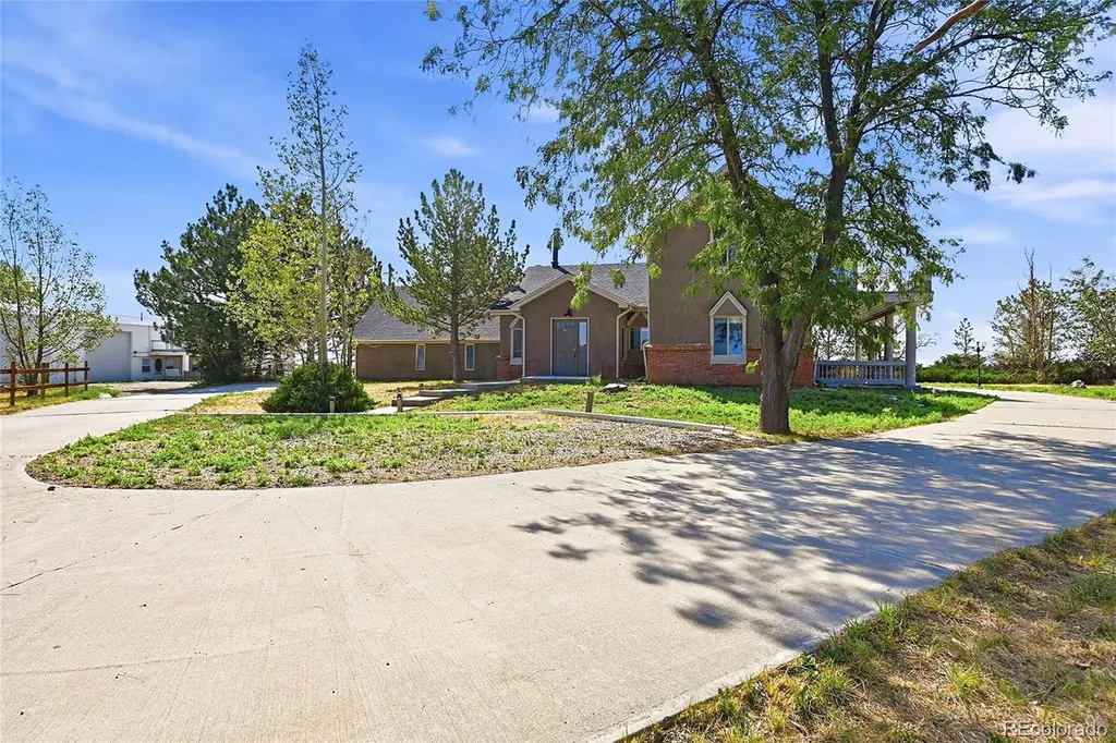 49990 E 64th Avenue Bennett CO 80102