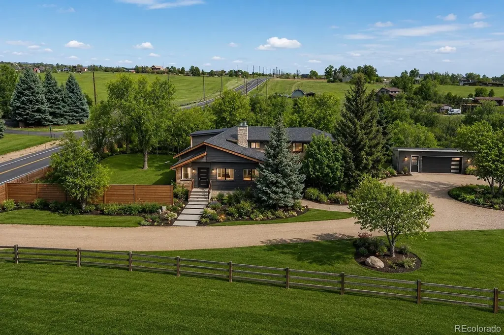 4586 N 95th Street Lafayette CO 80026