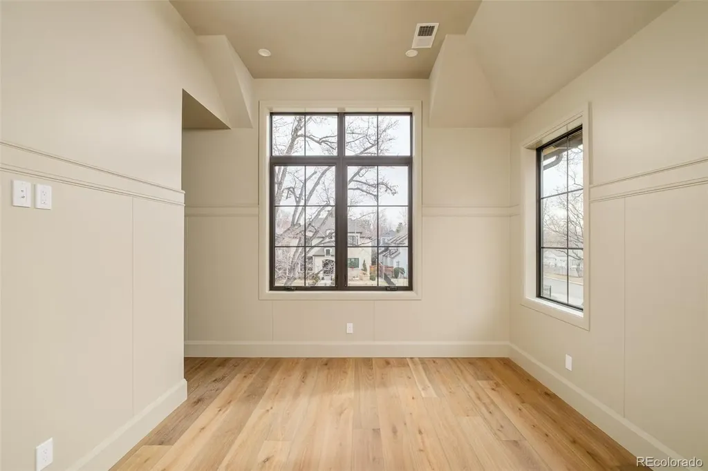 2485 S Madison Street Denver CO 80210